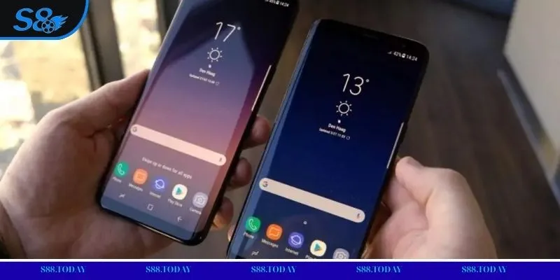 Điện Thoại Samsung Galaxy S8 - Quà Tặng Vòng Quay May Mắn 2 Samsung Galaxy S8 là quà công nghệ thu hút người tham gia sự kiện